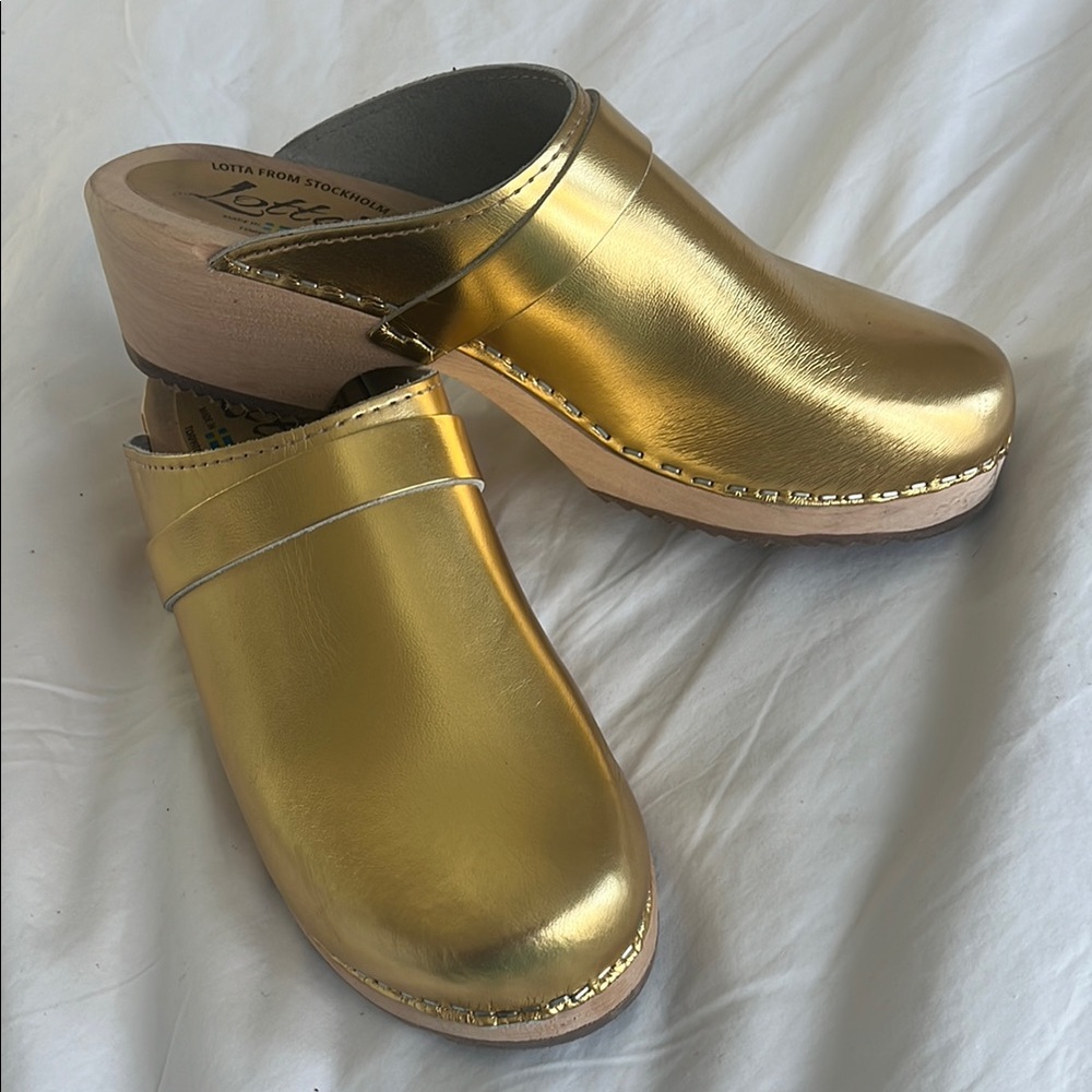 Lotta From Stockholm Gold Metallic Mules